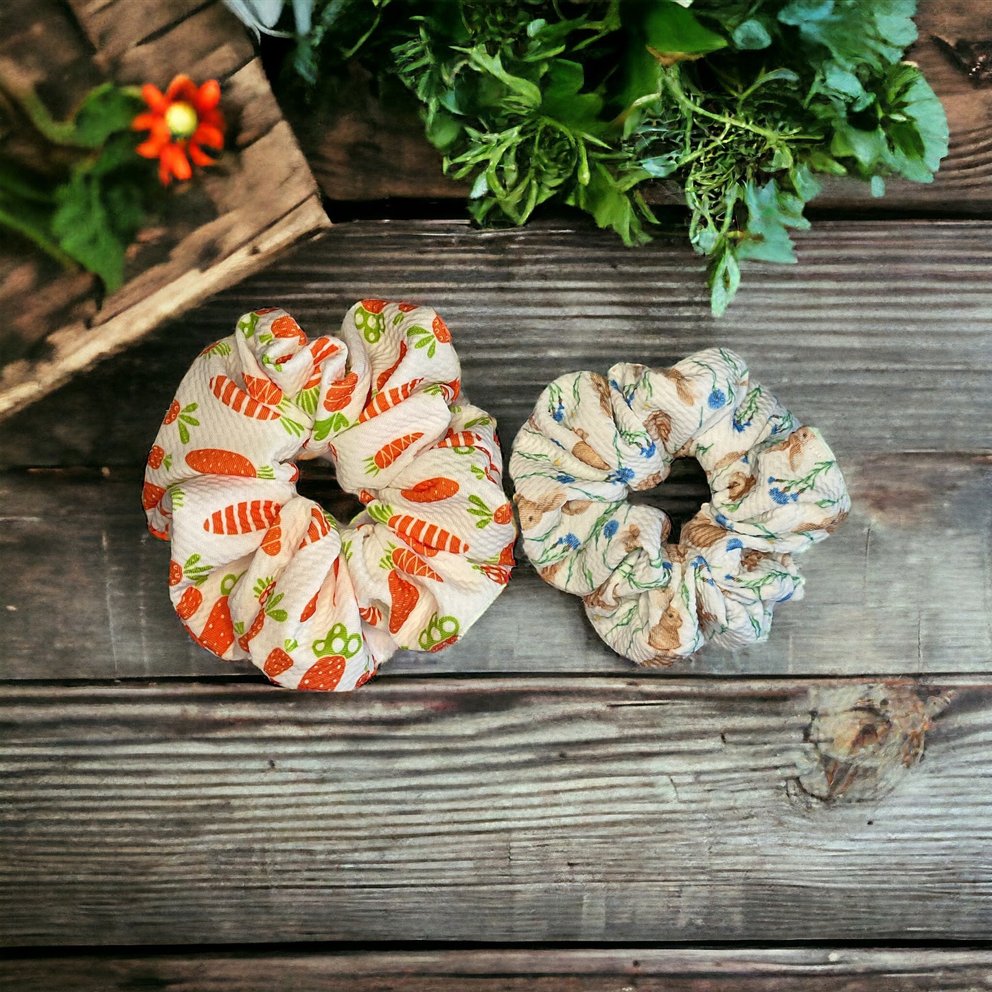 carrot scrunchie, rabbit scrunchie