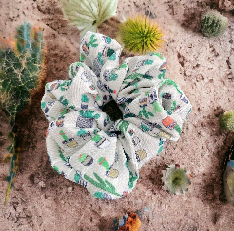 cactus scrunchie in sand