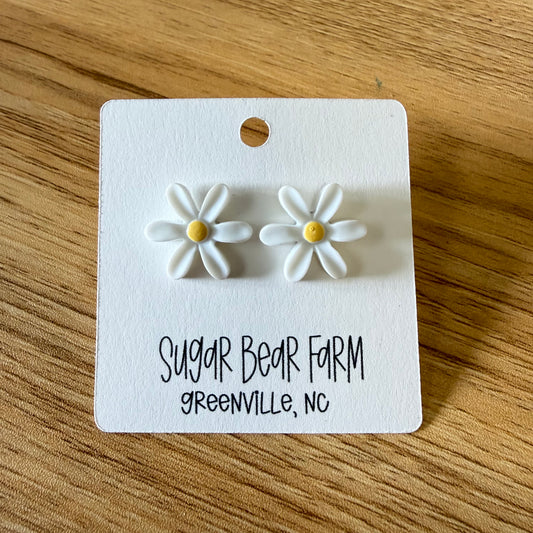 Daisy Earrings (studs)