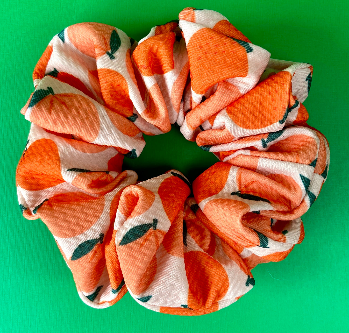 peach scrunchie