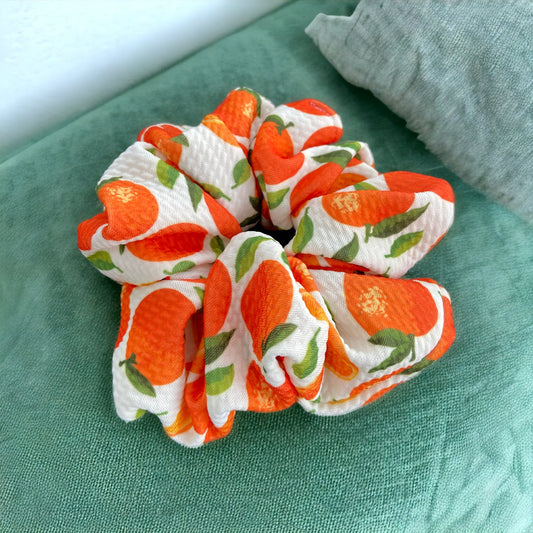 scrunchie with oranges