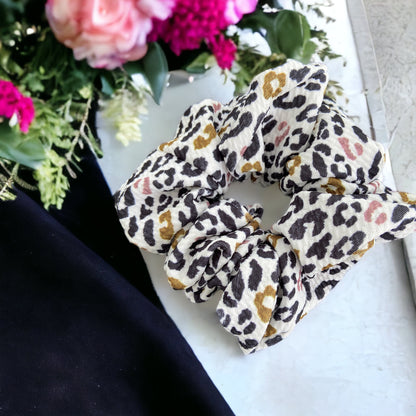 leopard scrunchie