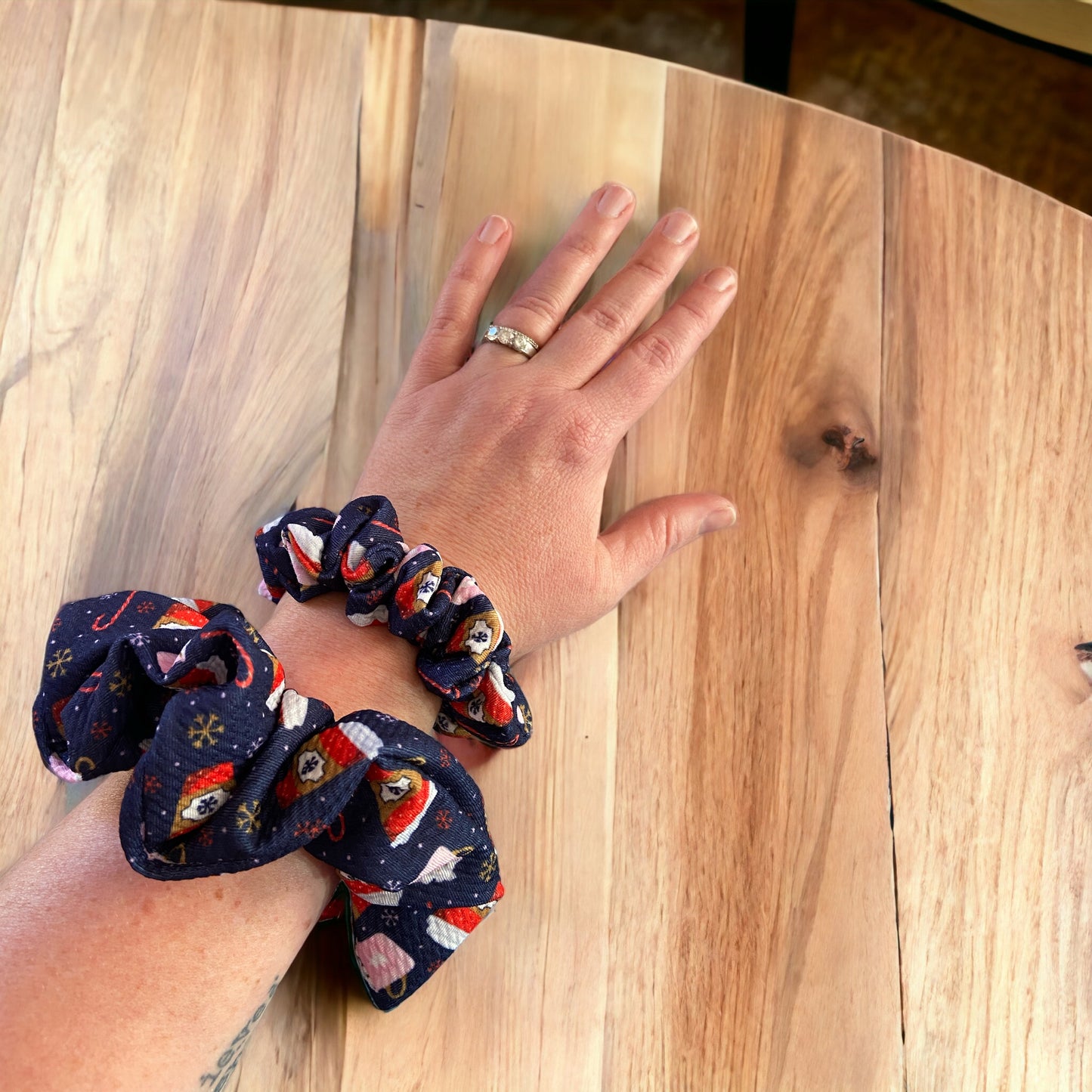 Winter Coffee and Snowflakes Dark Blue Scrunchies