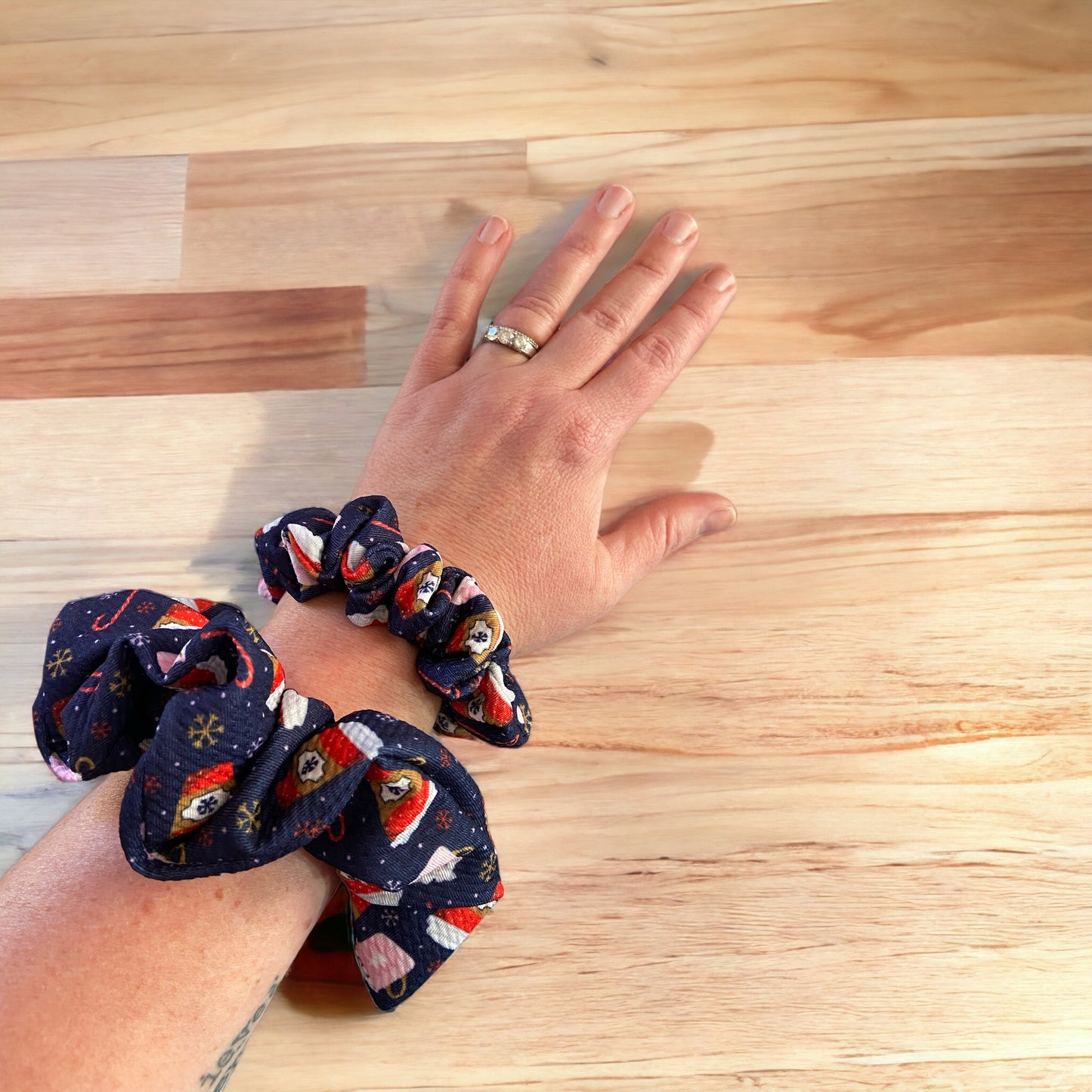 Winter Coffee and Snowflakes Dark Blue Scrunchies