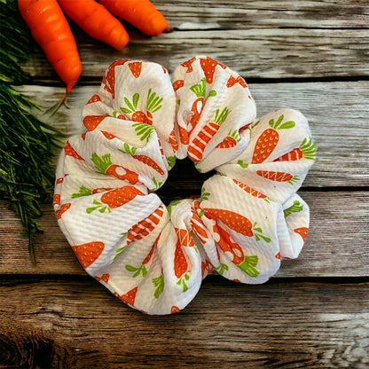 carrot scrunchie on wood