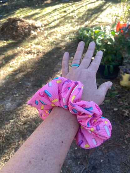 pink sprinkle scrunchie