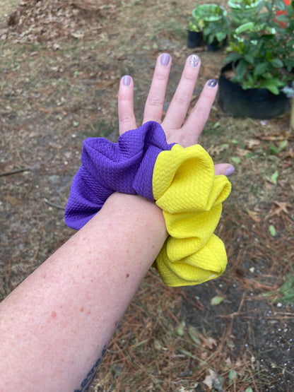 Go Pirates! Jumbo Scrunchies (Style 1)